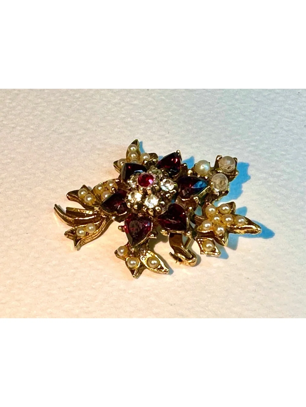 Vintage Gold-tone Garned-Colored Glass Stones Cluster Brooch